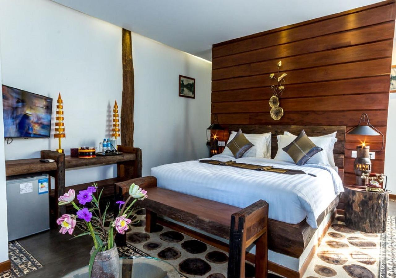 Java Wooden Villa&Residence Ciudad de Siem Riep Exterior foto
